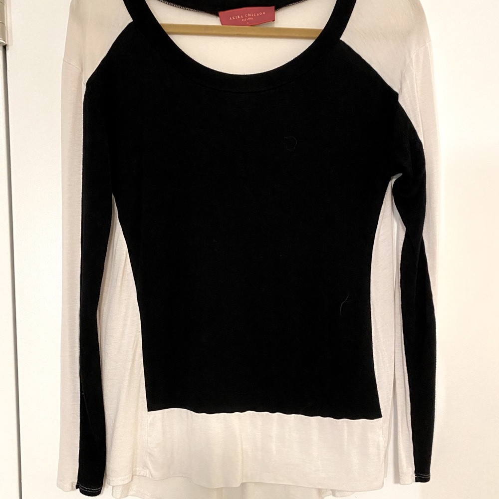 Black and White Top